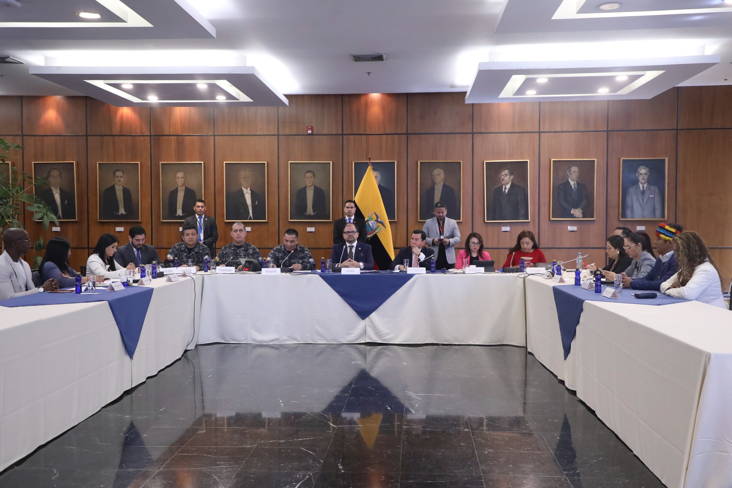 Fiscalización investiga presuntas actuaciones irregulares de los operadores de justicia