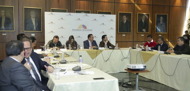 Representantes del transporte de Galápagos aportarán a las reformas de la Ley de Tránsito 