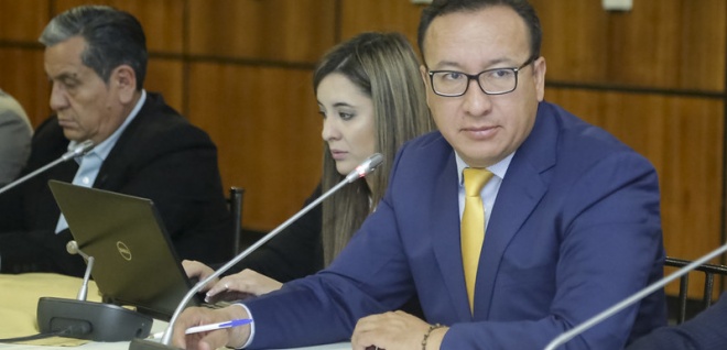 Viceministro de Gestión del Transporte y Director de la Agencia Nacional de Tránsito acuden a comisión ocasional