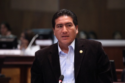 Sanción para quienes se posesionen de áreas mineras propone Arcadio Bustos