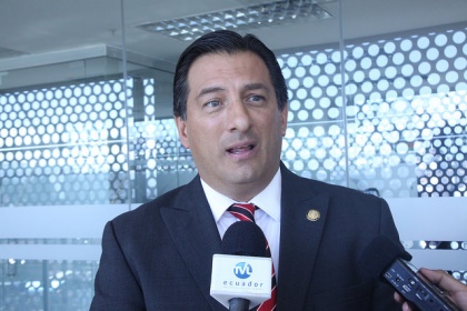 Urge determinar falta de pericia de pilotos o falla mecánica en caso Dhruv:D. Salgado