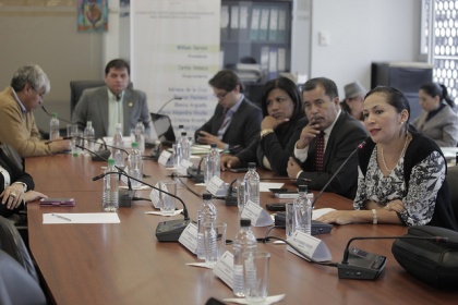 Propone incluir la promoción y prevención de salud en seguros médicos