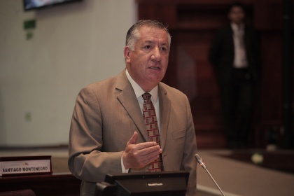 Raúl Abad: en la Asamblea no hay ningún proyecto de reforma a la LOES