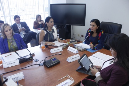 Revisión de las tablas salariales fue la mayor preocupación en la mesa 1 