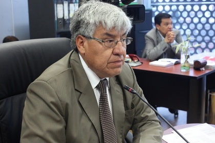 Asambleísta Carlos Velasco