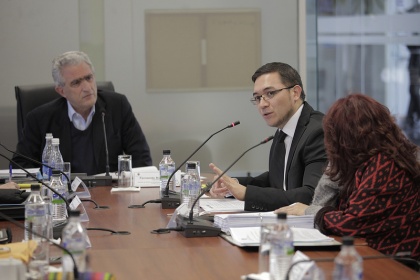 Tema de menaje de casa preocupó a Comisión de Relaciones Internacionales