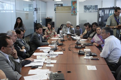 Código de la Salud incluiría a los seguros médicos