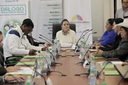 Comisión de Participación Ciudadana invitó a la presidenta Gabriela Rivadeneira