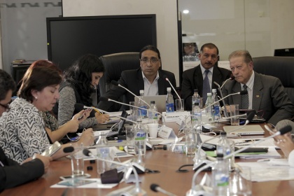 Colegio de Economista pide considerar impacto socioeconómico en medidas económicas 