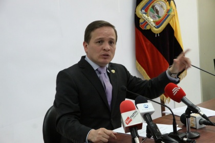 Gabriel Rivera lamenta actitud de oposición sobre comisión que analizará enmienda    
