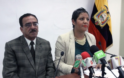 María José Carrión promueve el fortalecimiento de las boticas populares