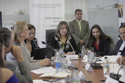 Foto - Archivo / Remisión de intereses y medidas para fortalecer sector rural se plantea en el Pleno Comisión de Trabajadores estudia norma relacionada con participación equitativa