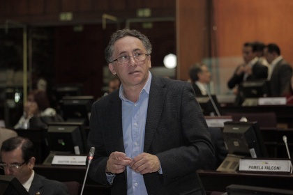 Miguel Carvajal: debemos ser capaces de levantarnos de esta tragedia