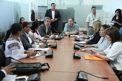 Parlamentarios realizan taller sobre proyecto de Ley de Tierras, en Riobamba