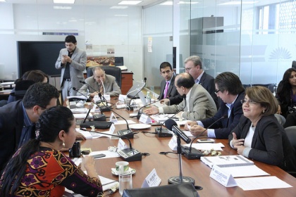 Ministro de Finanzas y Secretario de Senplades a Comisión de Régimen Económico