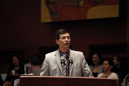 Alcalde de San Cristóbal acudirá a la Comisión de Gobiernos Autónomos