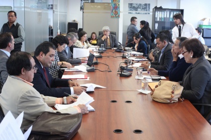 Comisión 10 avanza en la recopilación de propuestas al Código de Salud