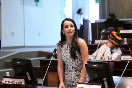 Nuevos retos legislativos se emprenderán en el período 2015-2017: Verónica Arias