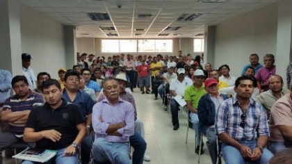 Verónica Rodríguez se reunió con pescadores artesanales en Jaramijó