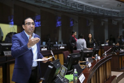 Sesión del Pleno 408, proyecto urgente económico