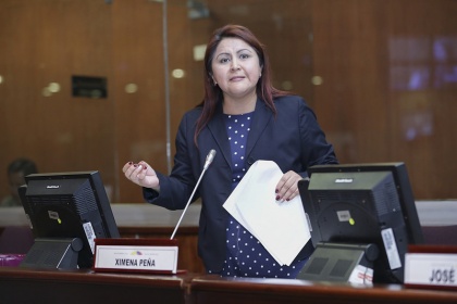 Ximena Peña impulsa normas a favor de migrantes en proyecto que incentiva producción