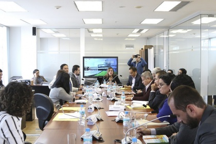 Delegados de Educación, Senplades y de la Fundación Charles Darwin darán aportes a reformas a Ley de Galápagos