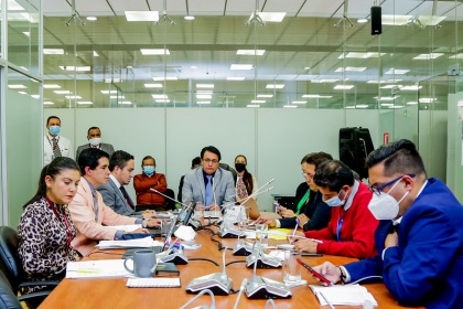 Fiscalización recomienda al Pleno enjuicie políticamente al Defensor del Pueblo