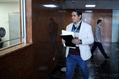 Xavier Santos propone reformar la Ley Orgánica de la Función Legislativa para optimizar el trabajo de los asambleístas