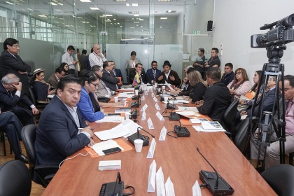 Humberto Cholango, secretario Nacional del Agua,
