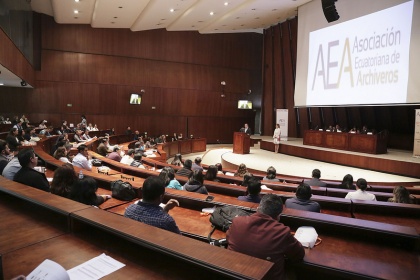 Conversatorio  Diplomacia Documental
