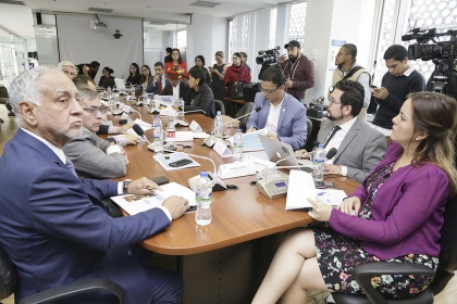 Comisisón de Biodiversidad, Ministro de Hidrocarburos,