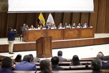 Comisión de Biodiversidad inicia fiscalización del incremento en la tasa de ingreso a las áreas protegidas de Galápagos
