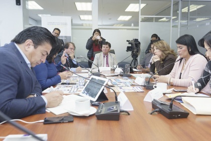 Comisión que investiga los casos de personas desaparecidas. Foto - Archivo