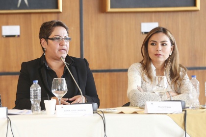 Asambleístas María José Carrión y Kharla Chávez, presidenta y vicepresidenta de la Comisión de Fiscalización. Foto - Archivo