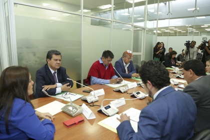 Fiscalización convocará al ministro Carlos Pérez para que informe sobre presuntas  irregularidades en la Corporación Eléctrica