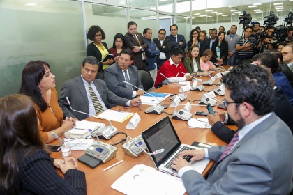 Comisisón de Fiscalizaicón, casol Mil Hojas,