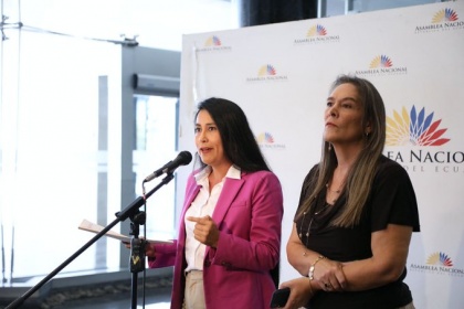 Gissella Molina propone reformar el Código de la Democracia para fortalecer los derechos de participación ciudadana