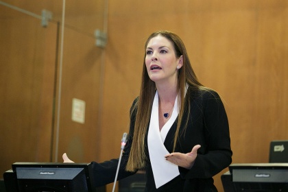Asambleísta María Mercedes Cuesta, coordinadora del Grupo Parlamentario para la Prevención y Tratamiento Integral del Fenómeno de las Drogas en Ecuador