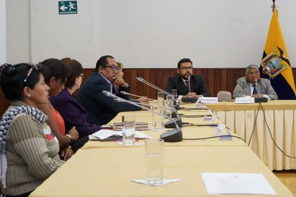 Movimientos sociales respaldan gestión del presidente José Serrano