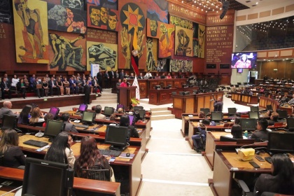 Asamblea y Asosel reconocen trabajo de servidores legislativos