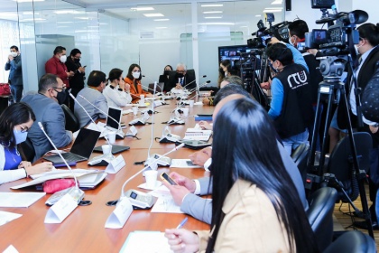 Próxima semana se lanzará campaña de información masiva sobre beneficios de vacunación por Covid 19