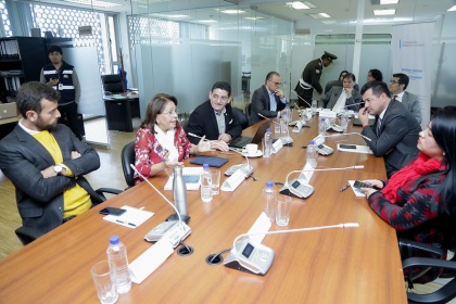 Comisión del Derecho a la Salud, minisrtos, estados de hospitales del país,
