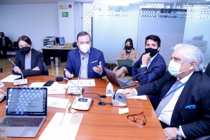 Comisión del Derecho a la Salud, COE, proyecto de Ley para la Gestión de Emergencia Sanitaria por Pandemia,