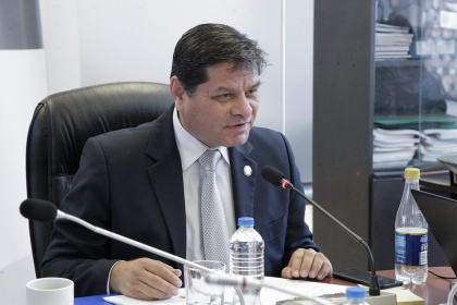 William Garzón, presidente de la Comisión del Derecho a la Salud