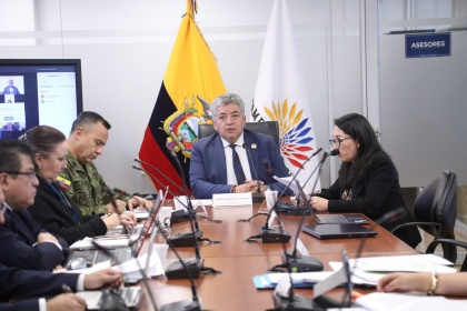 Minkashkakuna ISSFA  rikurayaykunata churarka Ñawpakyuyay Ley de Seguridad Social Militar kamachiypak