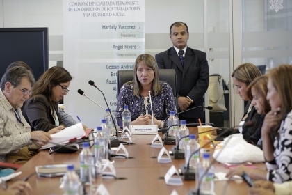 Informe de proyecto que previene el acoso laboral estaría listo esta semana