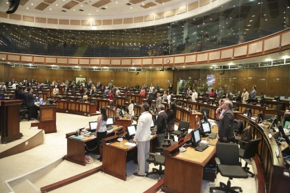 Asamblea Nacional mediará para dar solución a la problemática de liquidez que enfrenta UNA EP